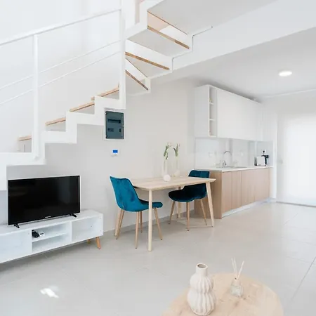 アパートホテル Estea Quality Living