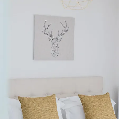 Estea Quality Living アパートホテル 4*